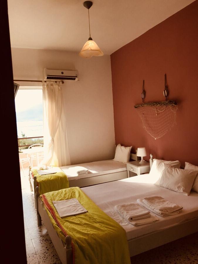 Apartments Skardoutsou Agiokampos  Dış mekan fotoğraf